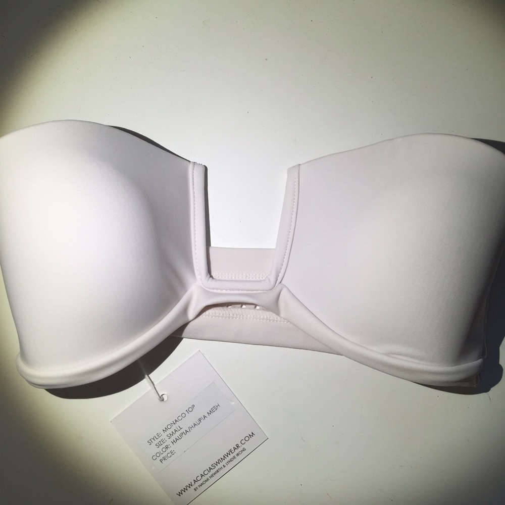 Nwt acacia Monaco top haupia sz small